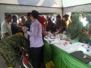 Pengobatan Massal dan Donor Darah di HUT Yonif 305 Tengkorak