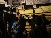 Bongkar Lapak Untuk Penataan PKL Cicadas