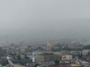 Prakiraan Cuaca Kamis 29 Desember, Jawa Barat Hujan Disertai Angin Kencang