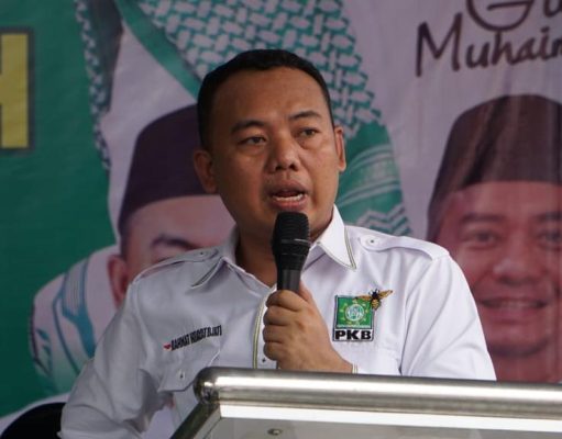 Hasil Survei, Elektabilitas Kang RHD Ungguli 7 Calon Bupati Karawang lainnya di Pilkada 2024