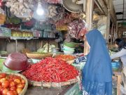 Jelang Akhir Tahun, Harga Cabai di Pasar Tradisional Karawang Melambung