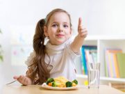 7 Rekomendasi Makanan Sehat Anak Stunting, Kaya Akan Serat Mom! Makanan Stunting