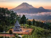 Candi Gedong Songo: Habiskan Waktu Ngabuburit dengan View Alam Mempesona Candi gedong songo