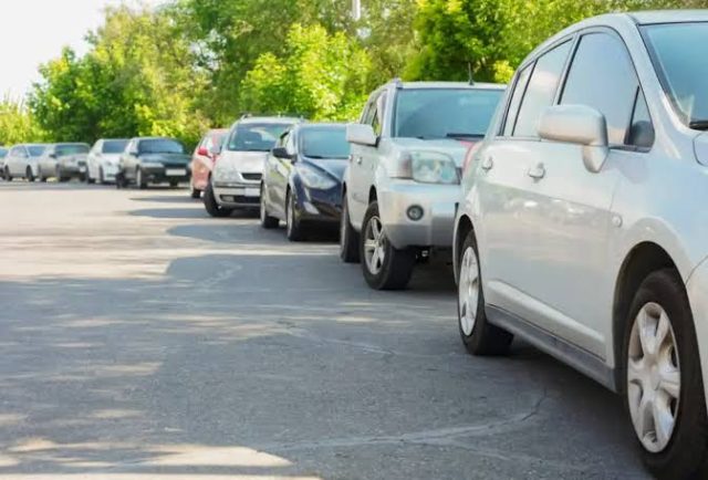 IMG-20240513-WA0005 Parkir di depan rumah