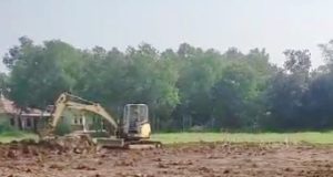 Program lapangan tenis