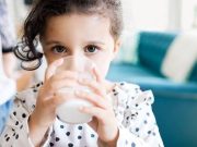 Susu Kambing Bukan Solusi Bagi Anak Alergi Susu Sapi, Berikut Penjelasannya Alergi susu sapi