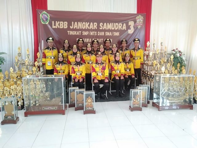Paskibra Smpn 5 karawang