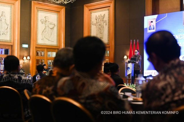 kominfo-menteri-budi-arie-sosialisasi-anti-judi-online-PeyHS-2-1024x681