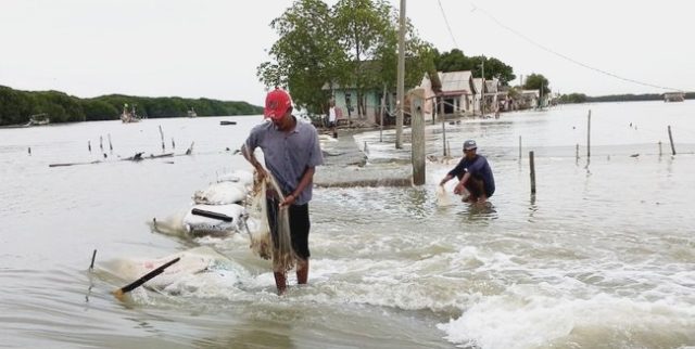 Banjir Rob Karawang