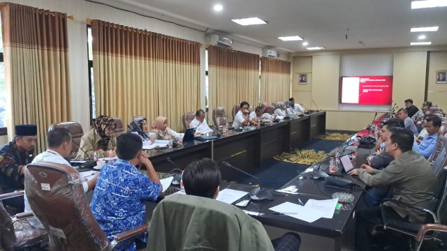Bantuan sosial karawang