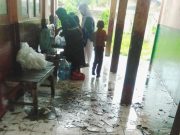 Khawatir Bangunan Ambruk, Siswa SDN Karya Bakti 4 Karawang Tak Masuk Sekolah SDN karya bakti 4