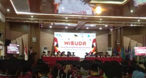 Wisuda Unsika