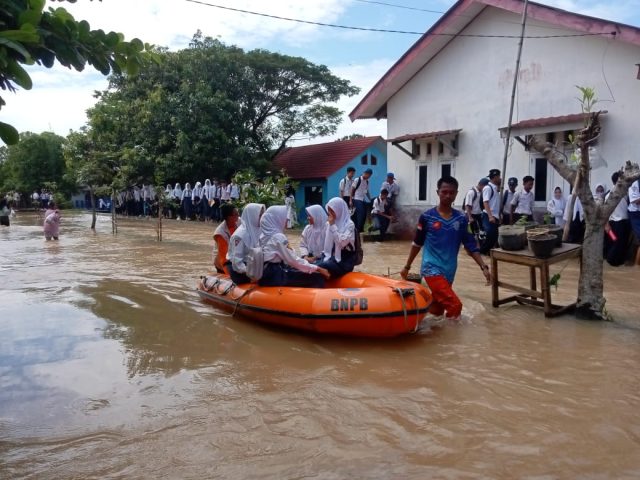Smpn 1 telukjambe Barat