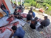 Sepuluh Organisasi Media Salurkan Daging Kurban ke Para Jurnalis Karawang