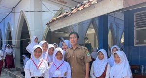 SMPN 1 telukjambe barat