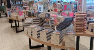 Gramedia dWorld Karawang