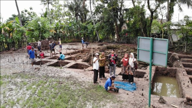 Percandian kuno Karawang