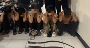 Tawuran remaja karawang