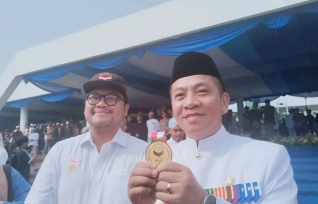 Pemkab dan phri karawang