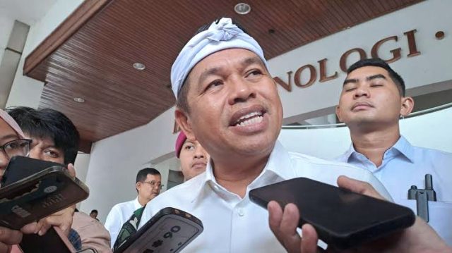 Rumah panggung karangligar