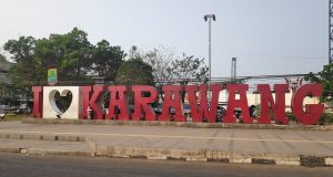 Taman i love Karawang