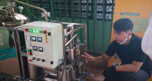 Sampah plastik pupuk kujang