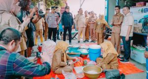 Dapur umum desa karangligar