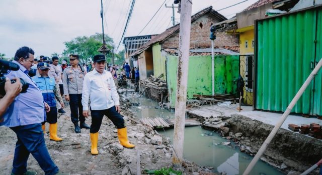 Bangunan liar irigasi