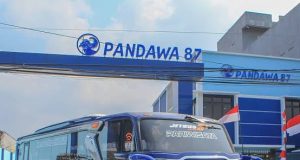 Bus wisata Pandawa 87