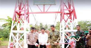 Jembatan Sungai Cikao