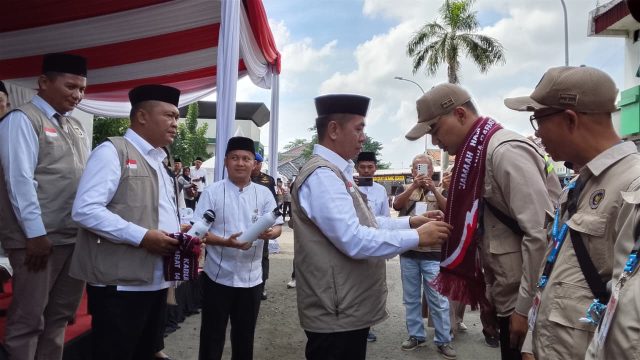 Jemaah haji Karawang